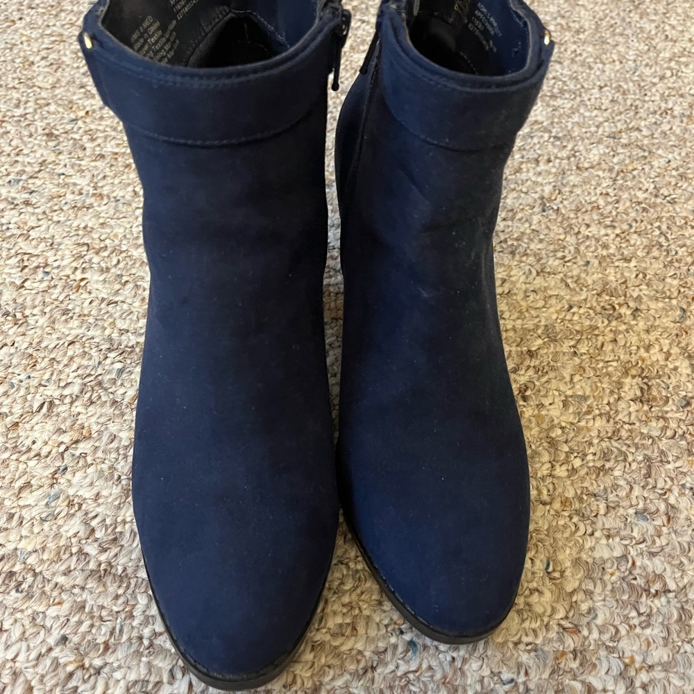 Apt. 9 Women's Dark Blue Heeled Boots